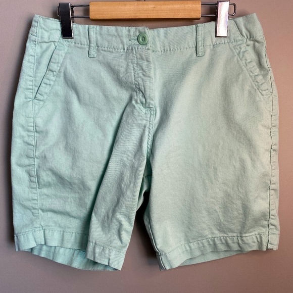 Country to Coast‎ Women's Mint Green Denim Shorts Size 10 - Picture 1 of 11